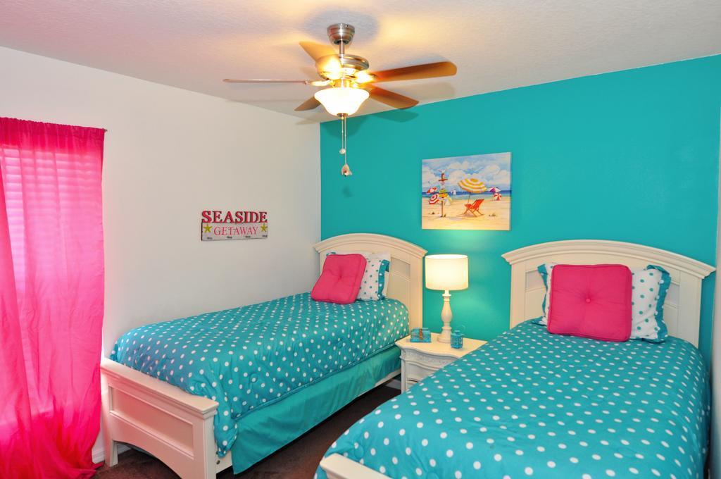 Magical Orlando Resorts Loughman Room photo